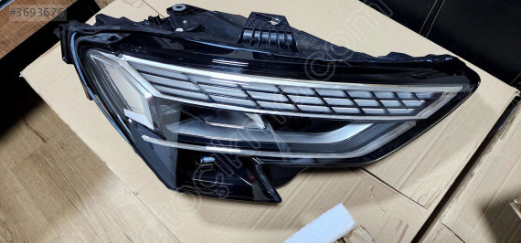 AUDİ A3 SAG FAR SIFIR 8Y0941034D