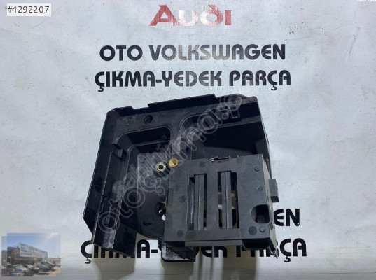 VW AUDİ SEAT SKODA SİGORTA KUTUSU ALT AYAĞI TABLASI 2004-2013