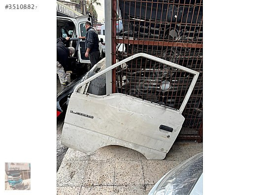 Mitsubishi L300 sol ön kapı dolu çıkma