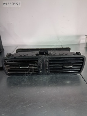 PASSAT B6-B7 HAVALANDIRMA IZGARASI 3C1819728F