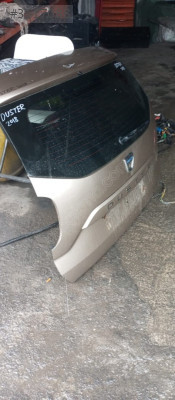 DACİA DUSTER BAGAJ KAPAĞI GÜÇMANLAR