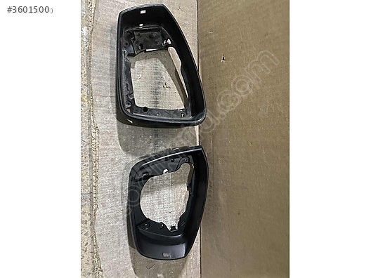 SKODA OKTAVİA AYNA ÇERÇEVESİ