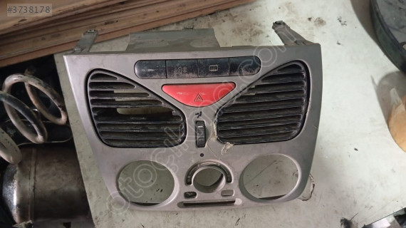 Fiat Palio kılima paneli çerçevesi
