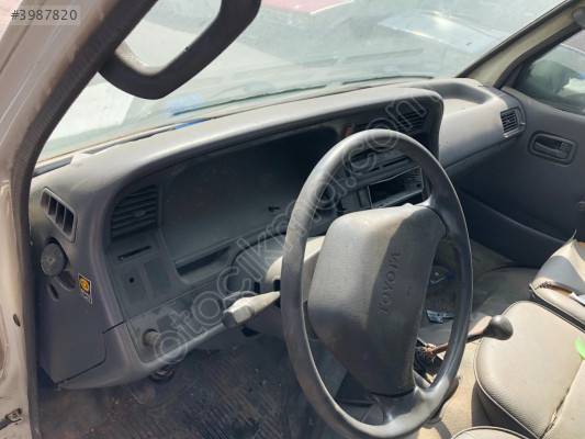 Toyota Hiace 1992-2001 Göğüslük Torpido