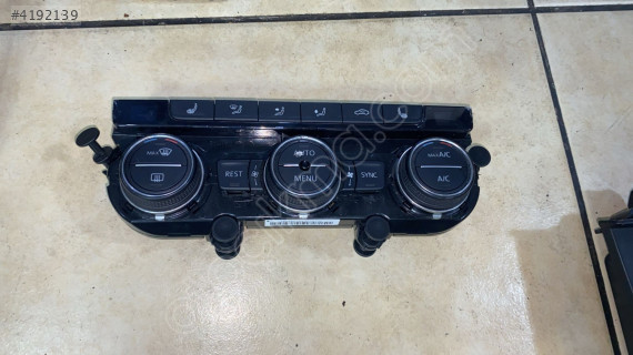 VOLKSWAGEN PASSAT B8,5 YARI DİJİTAL KLİMA  KONTROL PANELİ