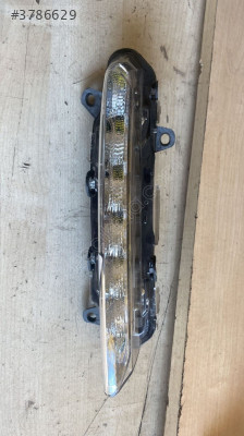 89090204  2013 Mercedes benz C250 E550 Sağ Yandan Far Sis Lambası