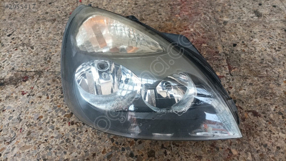 Clio 2 far sağ taraf
