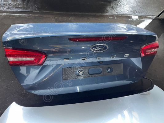 FORD FOCUS 4 BAGAJ KAPAĞI GÜÇMANLAR