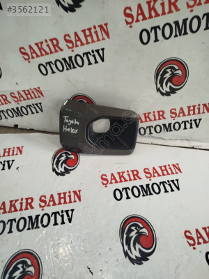 Toyota Hilux Sis Farı Çerçevesi ÇIKMA YEDEK PARÇA