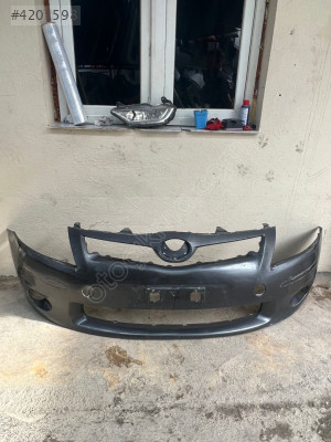 2010 Toyota Auris çıkma ön tampon