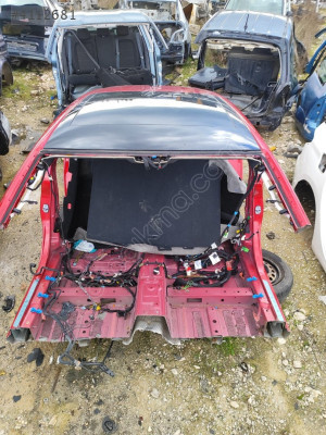PEUGEOT 308 KESME CAM TAVAN OTO FEDAİ