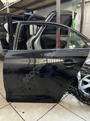 SEAT TOLEDO ORJİNAL SAĞ ARKA KAPI ÜÇEL OTO