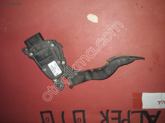 Ford Fusion Gaz petali