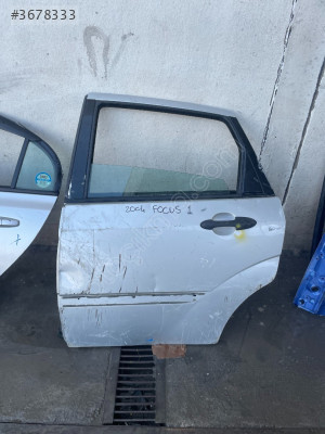 FORD FOCUS 1 SOL ARKA KAPI ÇIKMA ORJİNAL