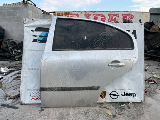 SKODA OCTAVİA 1996 - 2003 SOL ARKA KAPI