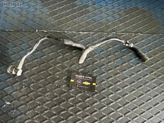 OPEL ASTRA H BENZİN VAKUM HORTUMU ÇIKMA ORJİNAL 55351870