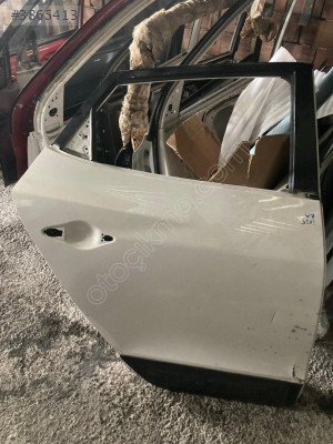 HYUNDAİ İX 35 ÇIKMA SAĞ ARKA KAPI