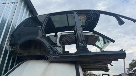 FORD FİSİON SAĞ ARKA ÇAMURLUK ÇIKMA