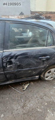 Opel Vectra C sol arka kapı