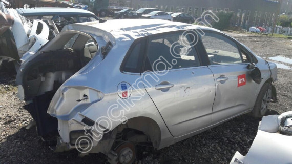 Citroen C4 2012 Dizel Hurda Araç Parçaları