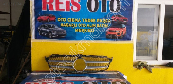 Mercedes 205 kasa c.200. model 2016 ön panjur