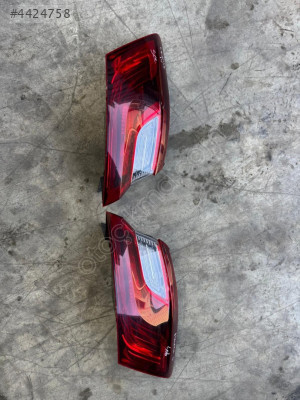 RENAULT MEGANE4  SAG SOL STOP