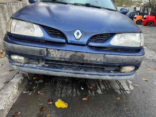 RENAULT MEGANE 1 ÖN TAMPON
