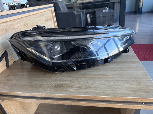 Passat b9 IQ led sağ far