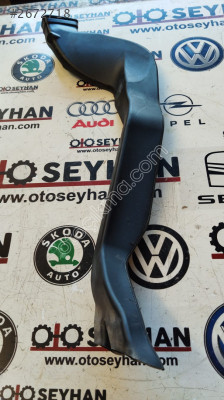5WA819806 Skoda Octavia 2021 orta konsol sağ havalandırma borusu