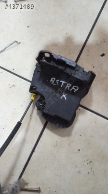 OPEL ASTRA K KAPI KİLİDİ