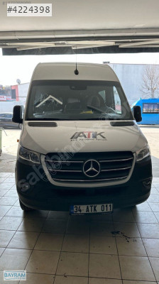MERCEDES SPRİNTER ÖN CAM KAMERALI 19-
