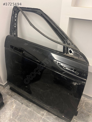 Range Rover Velar çıkma ön sağ kapı orjinal çıkma
