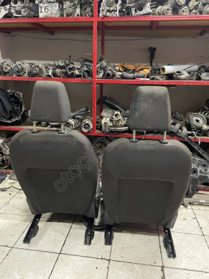 COURİER ŞÖFÖR KOLTUĞU AKİL YAMAN OTOMOTİV