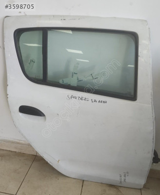 DACİA SANDERO HATASIZ SAĞ ARKA KAPI