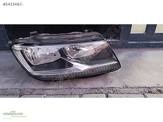 VOLKSWAGEN TİGUAN ÇIKMA ORJİNAL SAĞ FAR DÜZ