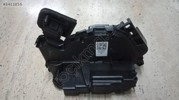 ARTEON PASSAT TIGUAN ARKA SAG KAPI KİLİDİ  5NA839016E