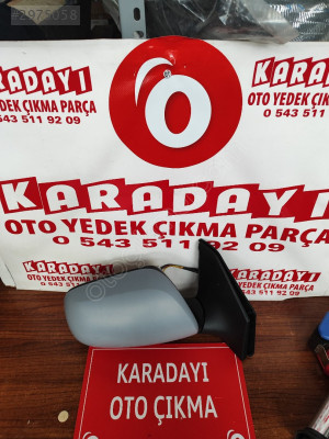 Toyota Avensis sağ ayna elektrikli ısıtmalı 2003-2006( katlanmaz)