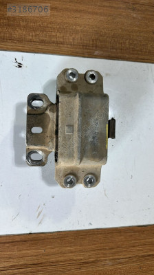 2005-2010 WV CADDY 1.9 MOTOR KULAĞI ORJ ÇIKMA