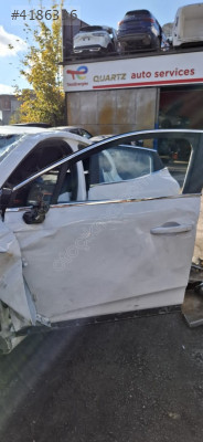 RENAULT CLİO 5.5 SOL ÖN KAPI