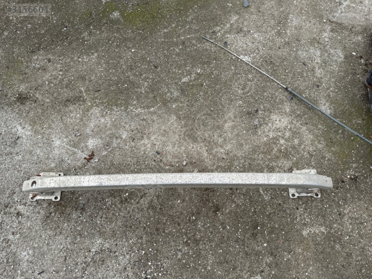 Renault megane ıı 2 tampon demiri