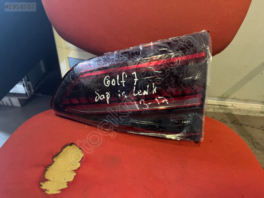 VOLKSWAGEN GOLF 7 ARKA BAGAJ İÇ STOP SAĞ LEDLİ