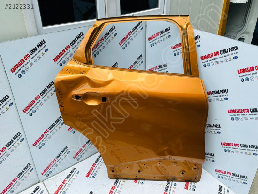 Renault captur sağ arka kapı