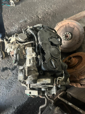 1.9TDİ (BLS) caddy çıkma orjinal dolu motor