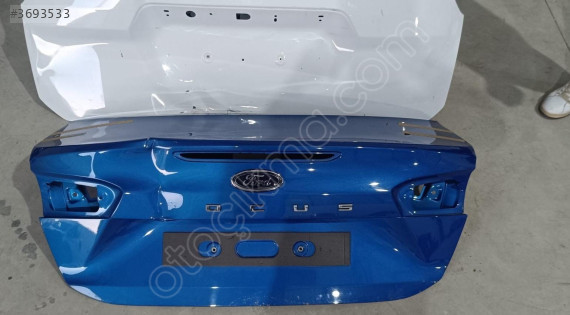 2019/2024 FORD FOCUS LACİVERT BAGAJ KAPAĞI ORJINAL