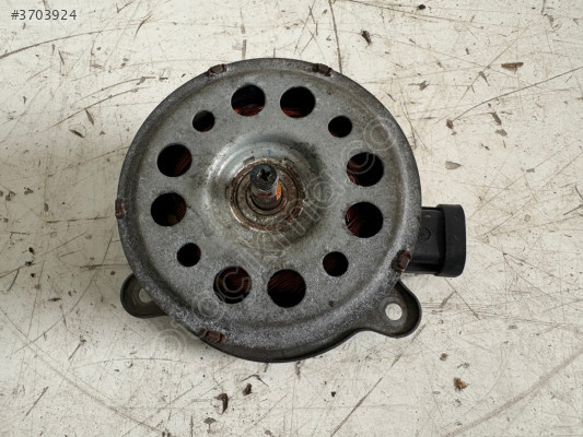 CİTROEN C5 - 1.6 BENZİNLİ FAN MOTORU