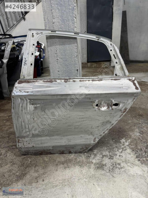 AUDİ S3 SEDAN SOL ARKA KAPI ORİJİNAL ÇIKMA