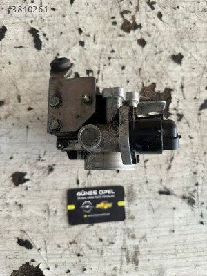 OPEL ASTRA F 1.4 GAZ KELEBEĞİ X14XE ÇIKMA ORJİNAL GM