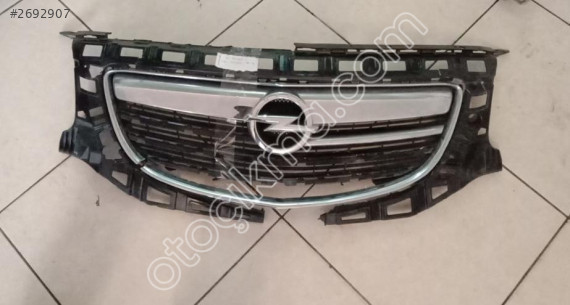 Opel İnsignia Ön Panjur