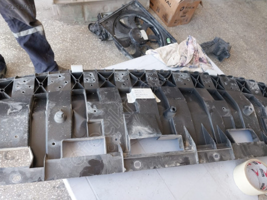 nissan xtrail ön tampon altı