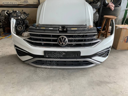 Volkswagen Tiguan Ön Panjur Hatasız Orjinal Çıkma